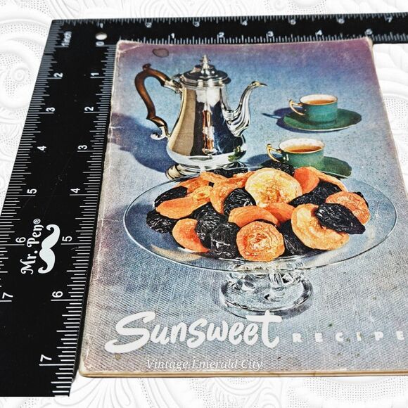 Vintage Sunsweet Recipe Cookbook 1950 Booklet Retro Recipes Health & Happiness - Picture 9 of 10